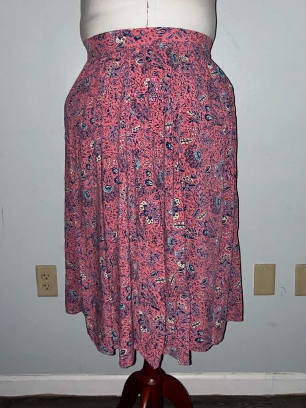 Torrid Pink Paisley Faux‑Button Midi Skirt — Size 1